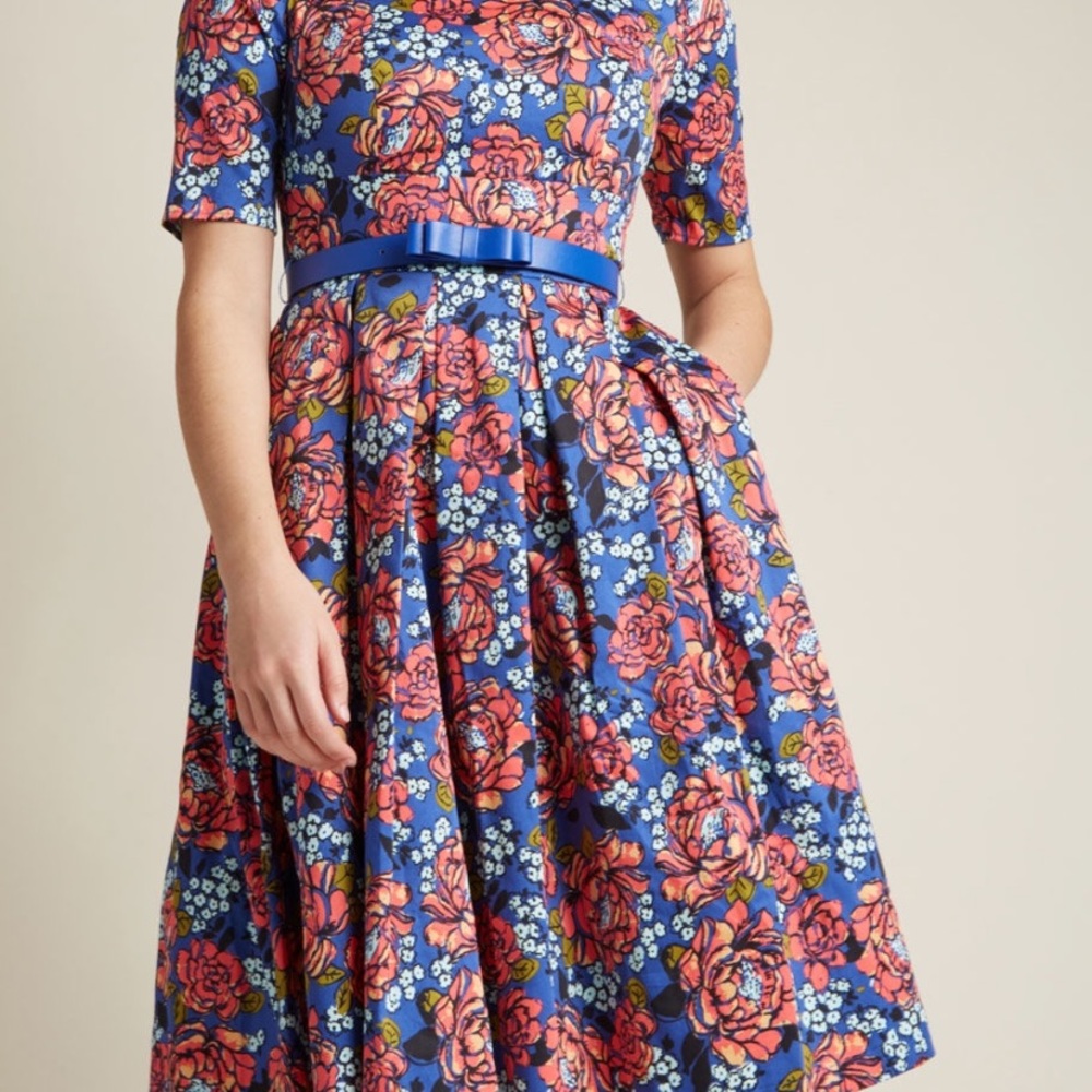 NWT Boat neck dress with pockets. ModCloth